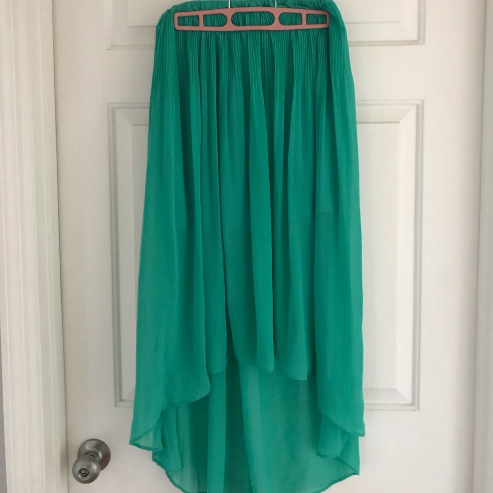 Lauren Conrad hi-low skirt